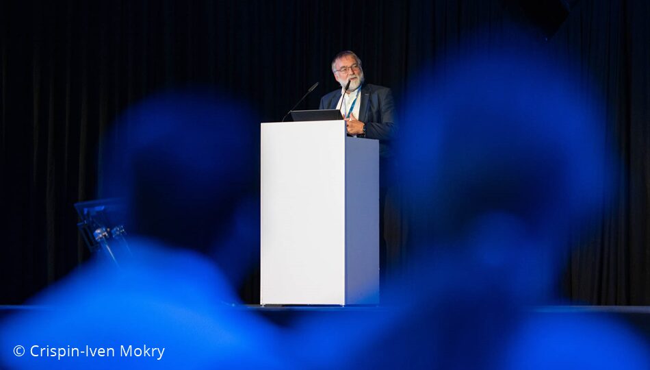 Photo. Prof. Dr. Wolfgang E. Nagel bidding farewell to the participants. © Crispin-Iven Mokry