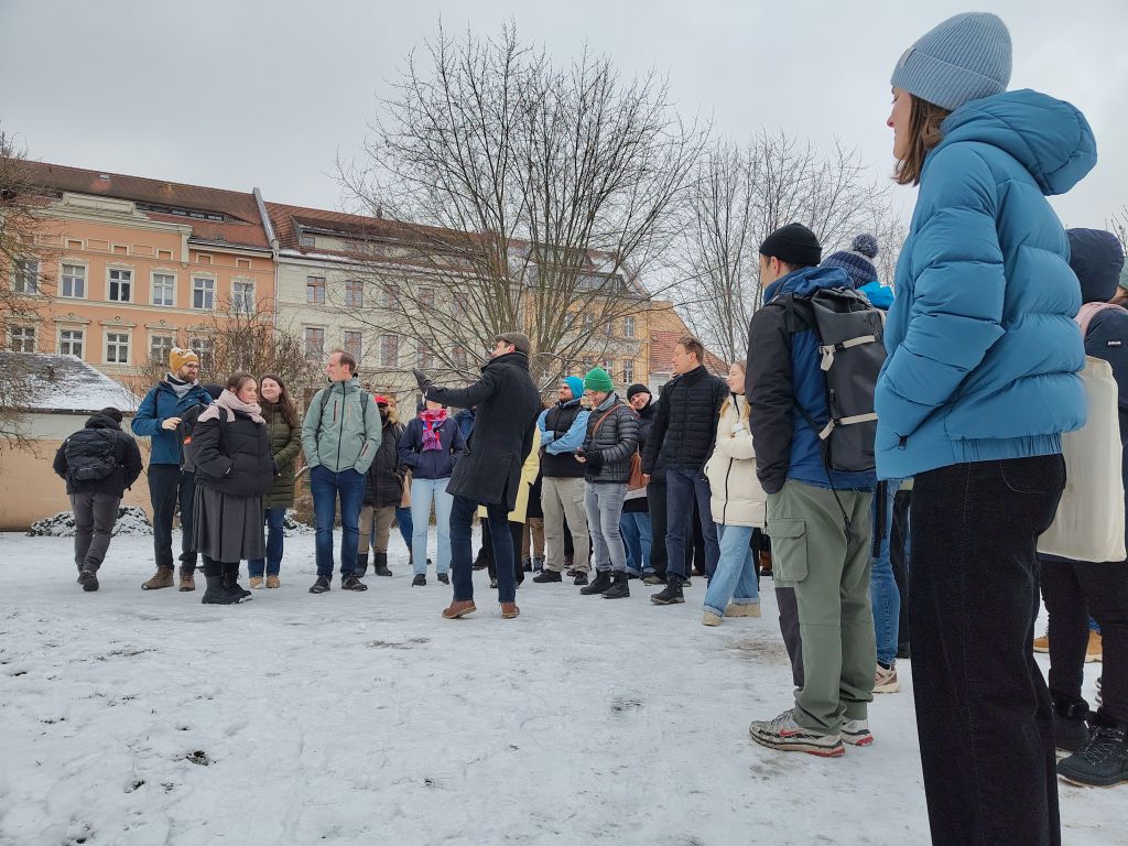 Photo. CASUS team members are giving our Graduate School a tour through Görlitz.