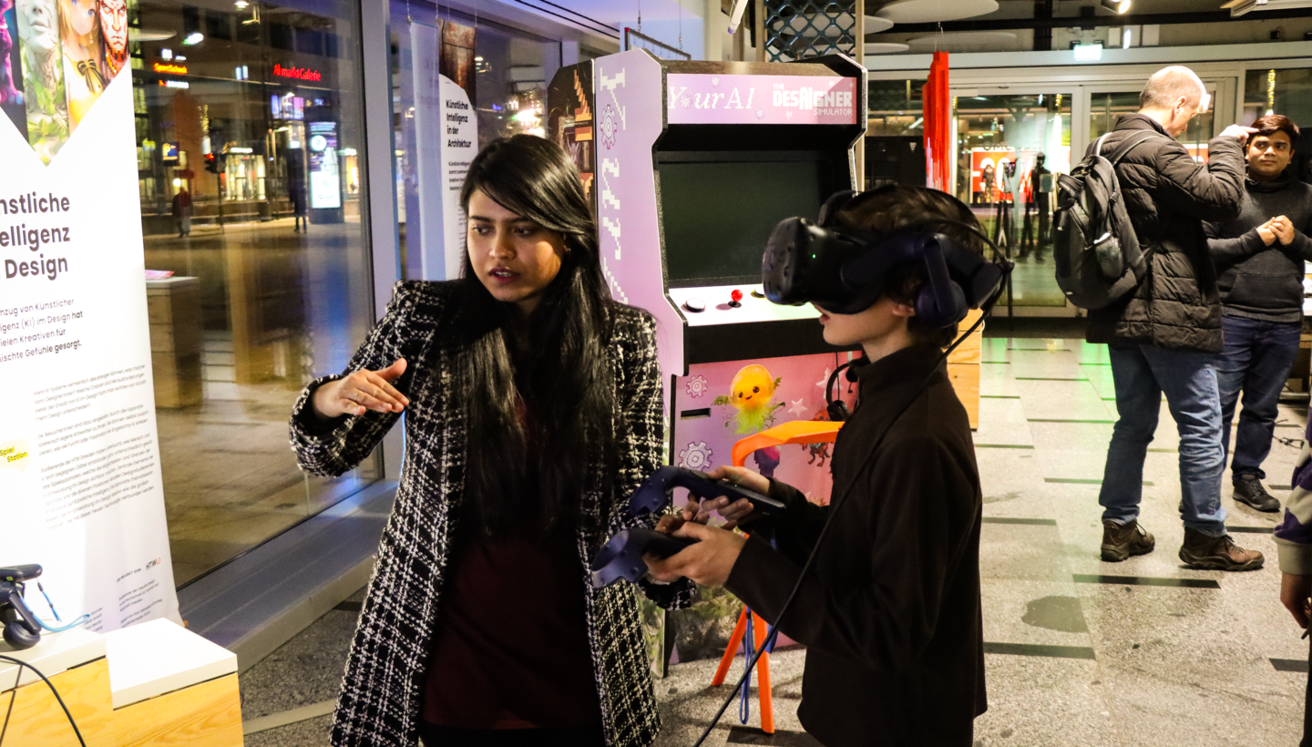 Marzan Tasnim Oyshi presenting FloodVis at the Hands-On Demonstrator Series in 2024 at COSMO Wissenschaftsforum.