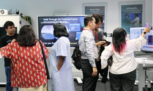 Photo. Indian, Indonesian, and Vietnamese Delegation visits the Living Lab in Dresden