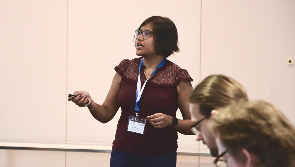 Photo. Mehwish Alam is speaking at the Summer School 2025.