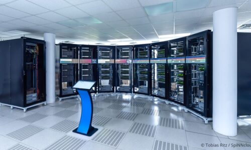 Photo. SpiNNcloud supercomputer. © Tobias Ritz / SpiNNcloud