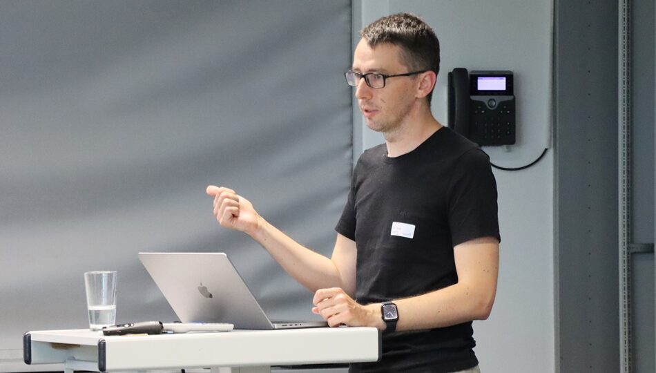 Photo. Dr. Taras Lazariv presenting.